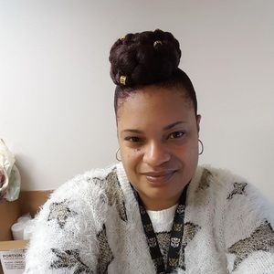 Meet your Posher, Natasha